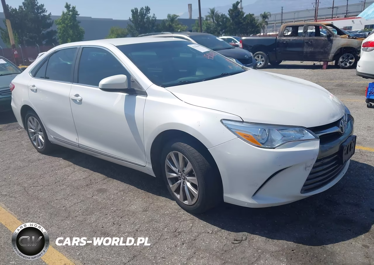Główne zdjęcie 2017 Toyota Camry Xle