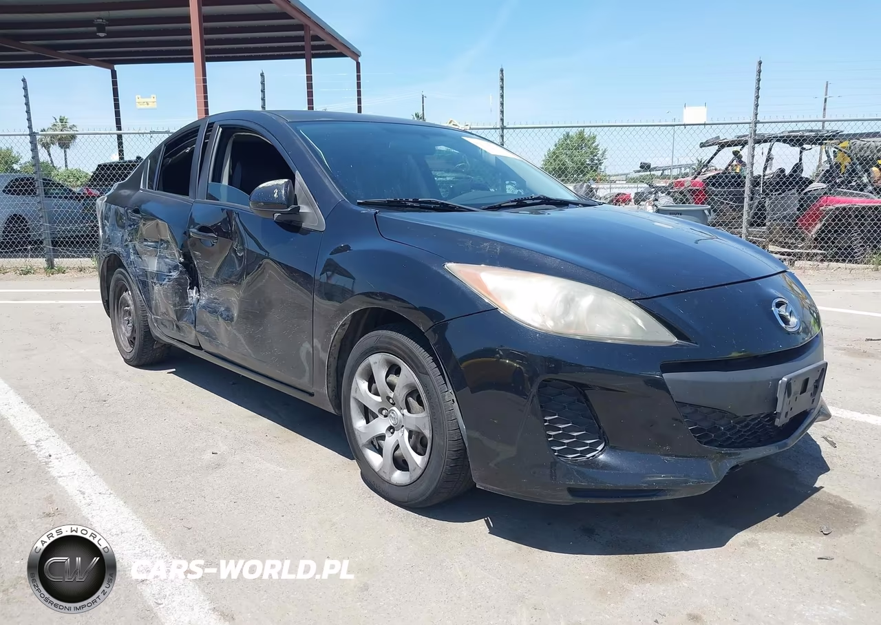 2013 Mazda Mazda3 I Sport