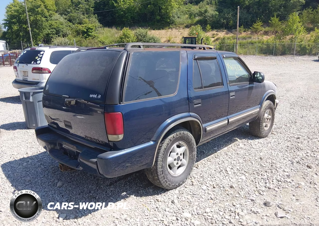 2000 Chevrolet Blazer Lt VIN:1GNDT13W8Y2150069 - 4