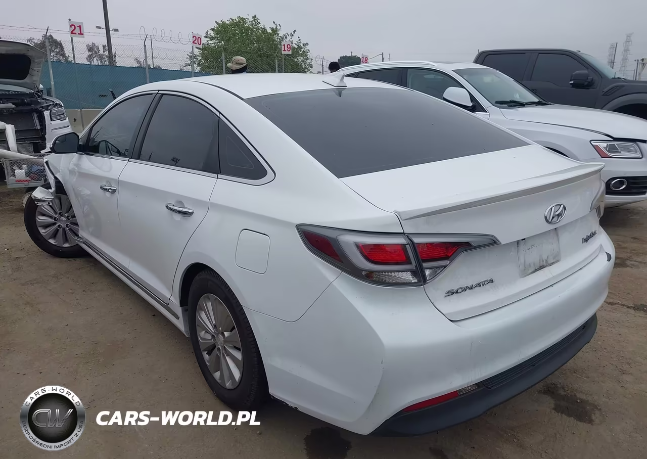 2017 Hyundai Sonata Hybrid Se VIN:KMHE24L16HA059230 - 3