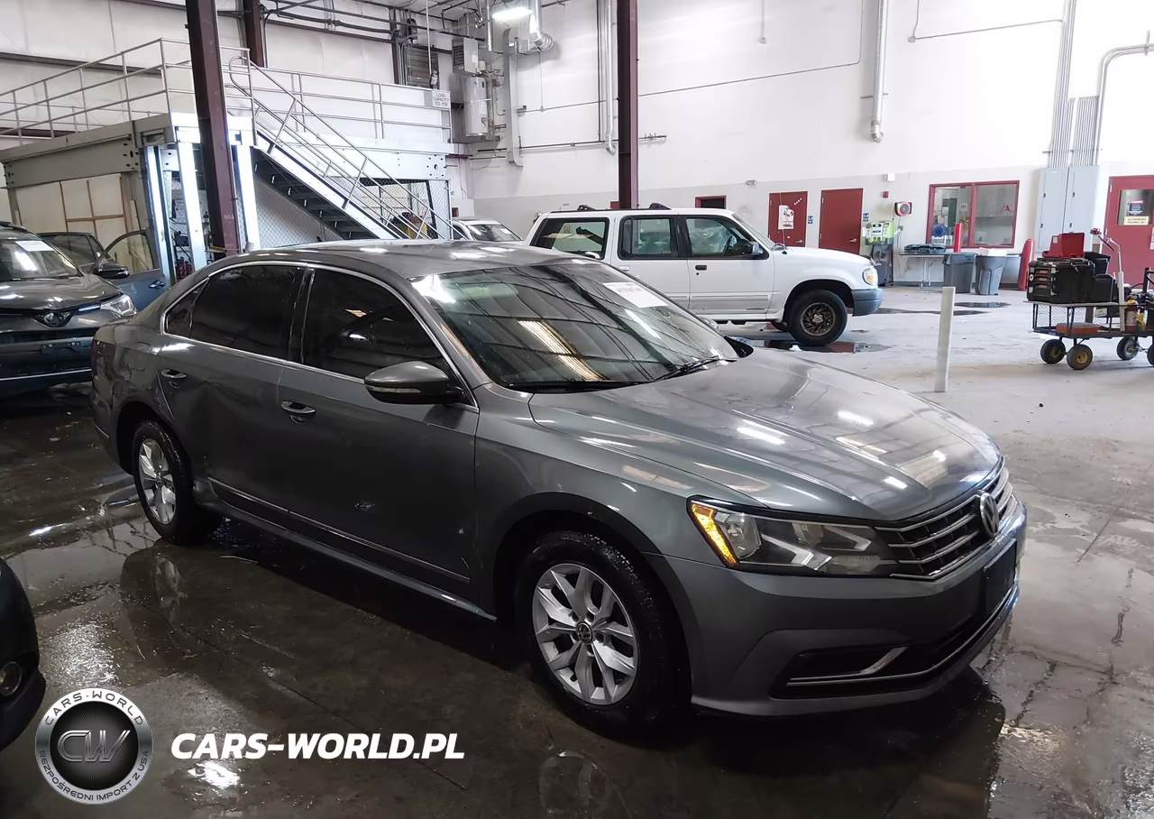 2016 Volkswagen Passat 1.8T S