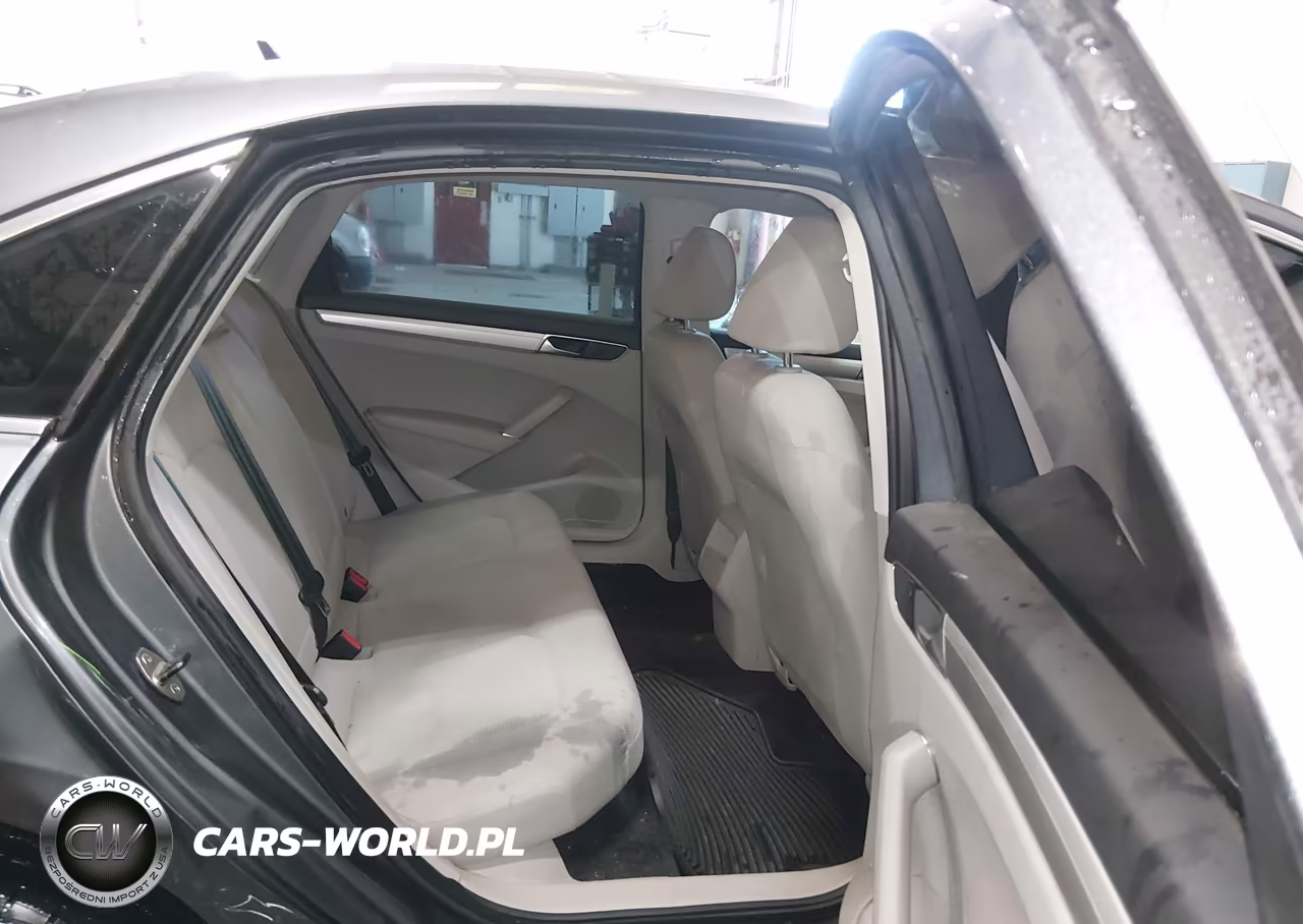 2016 Volkswagen Passat 1.8T S VIN:1VWAT7A37GC045164 - 8