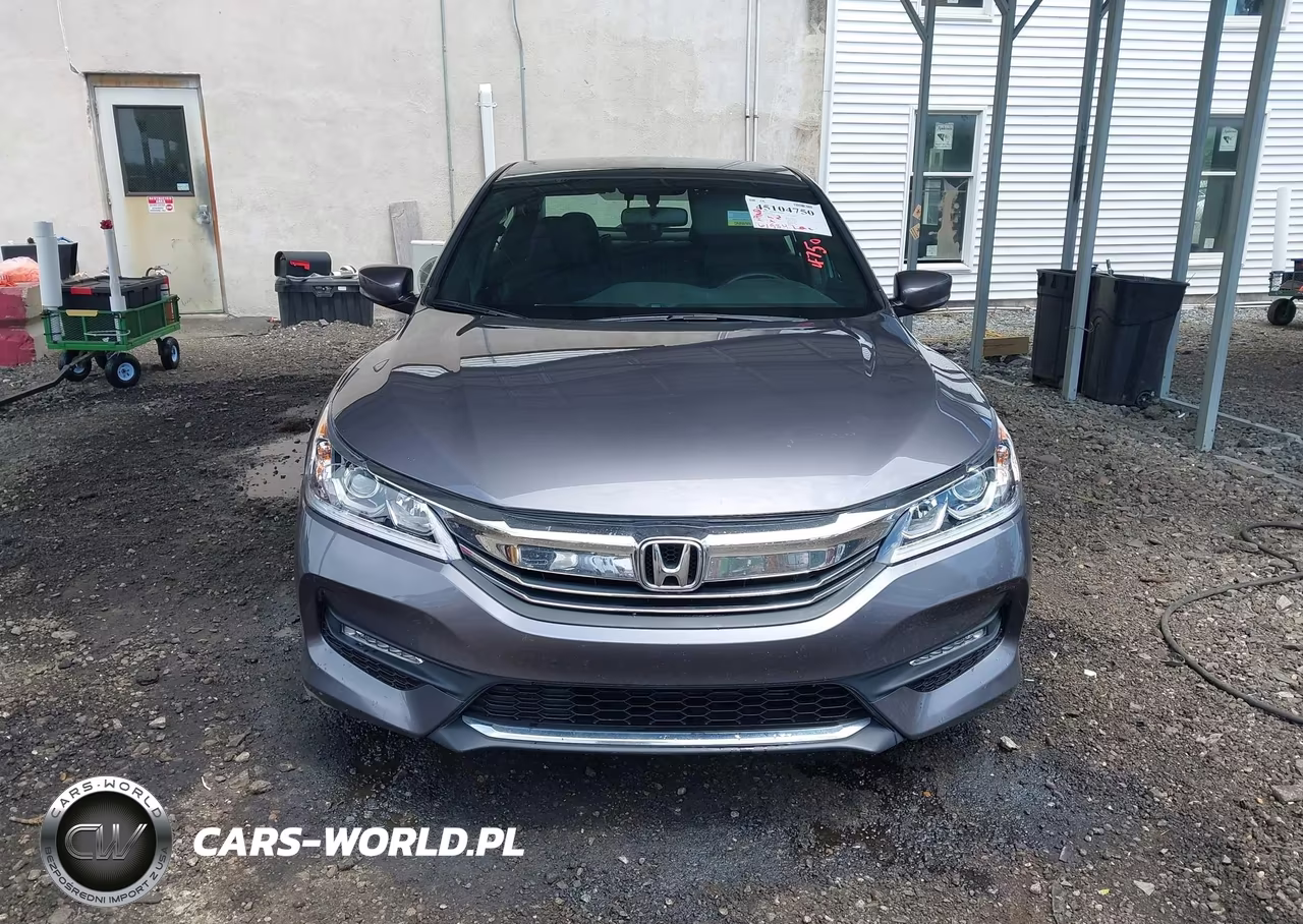 2016 Honda Accord Sport VIN:1HGCR2F5XGA178019 - 13