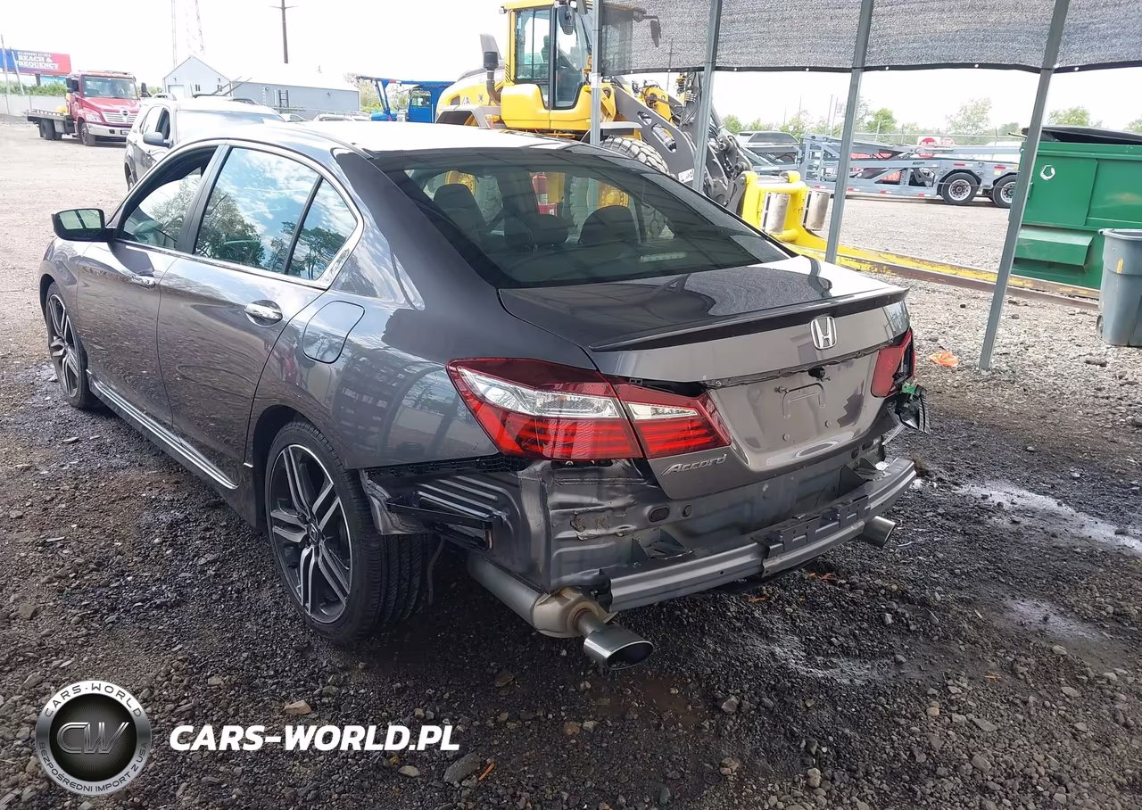 2016 Honda Accord Sport VIN:1HGCR2F5XGA178019 - 3