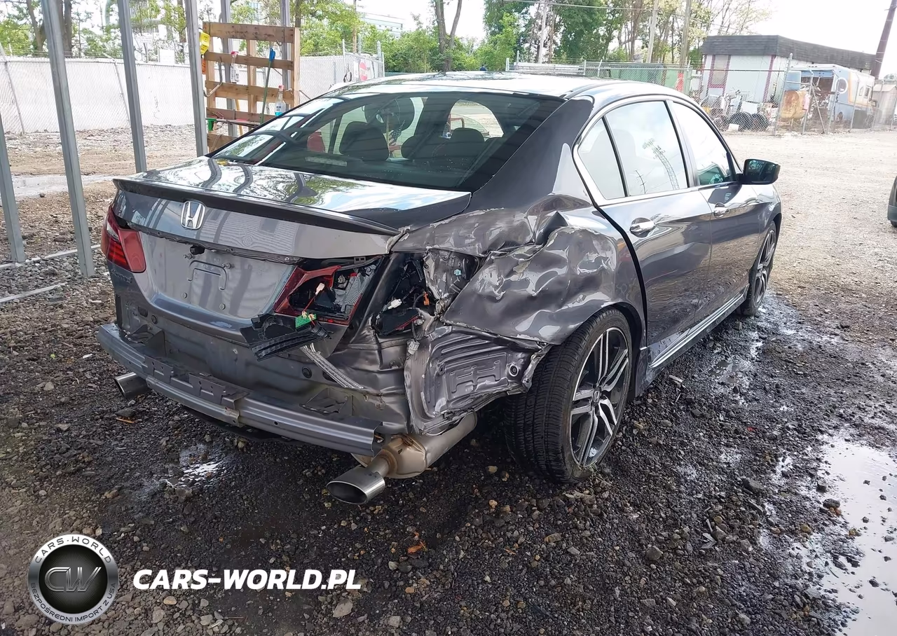2016 Honda Accord Sport VIN:1HGCR2F5XGA178019 - 4