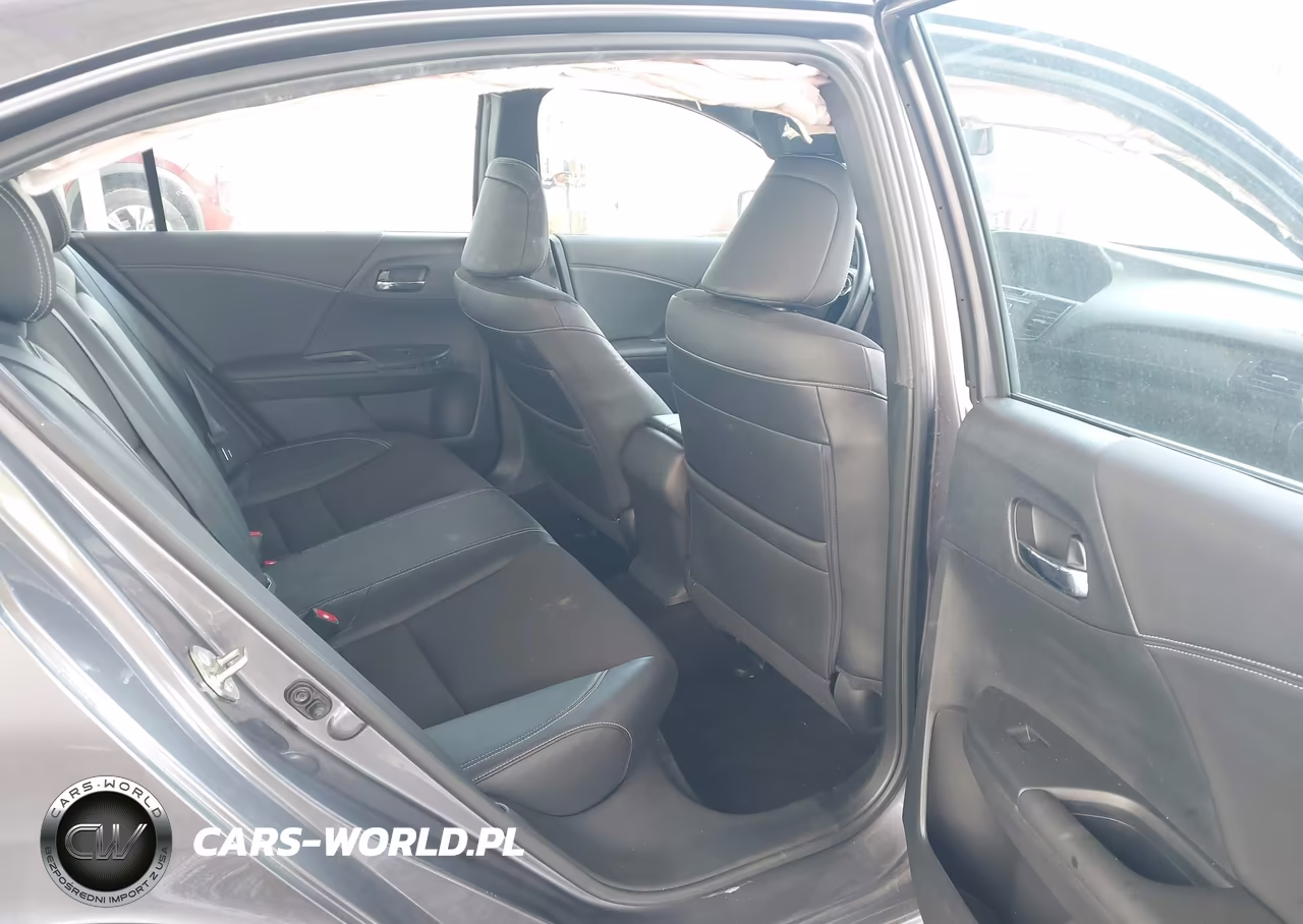 2016 Honda Accord Sport VIN:1HGCR2F5XGA178019 - 8