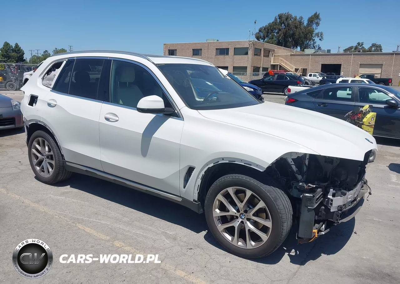2022 BMW X5 xDrive40I – zdjęcie 1 z 18