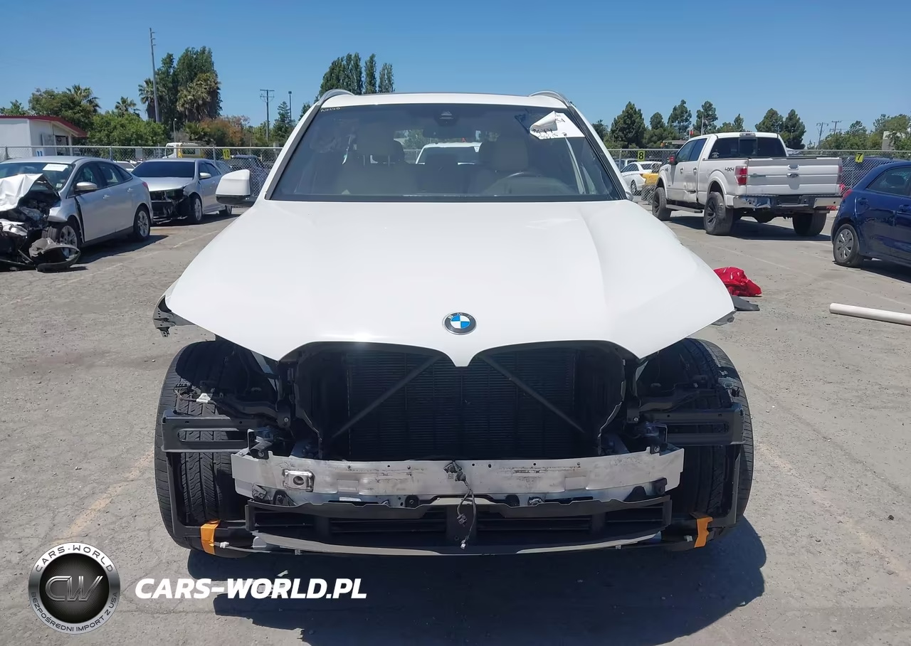 2022 BMW X5 xDrive40I VIN:5UXCR6C02N9N09817 - 13