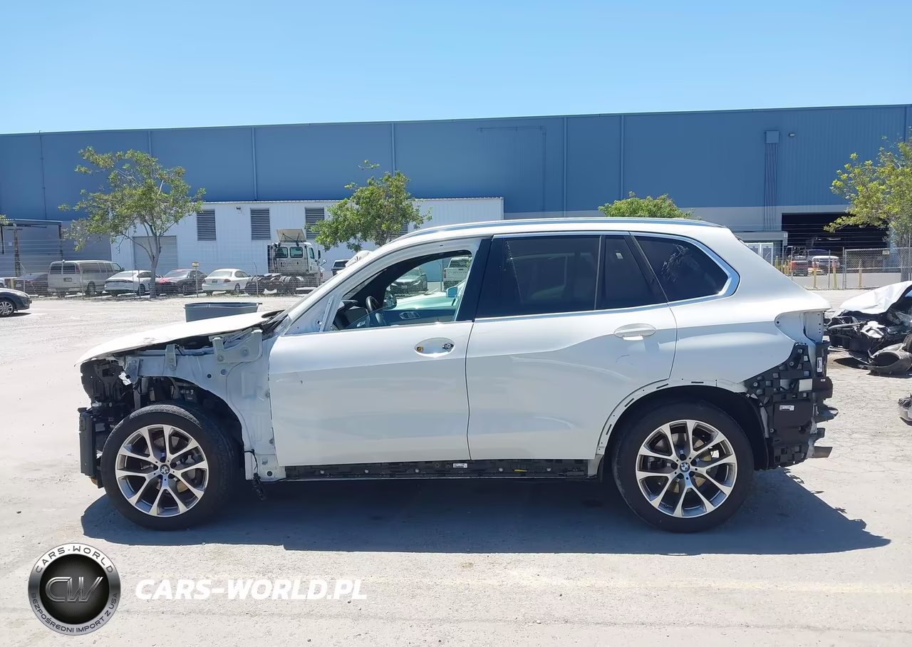 2022 BMW X5 xDrive40I VIN:5UXCR6C02N9N09817 - 15