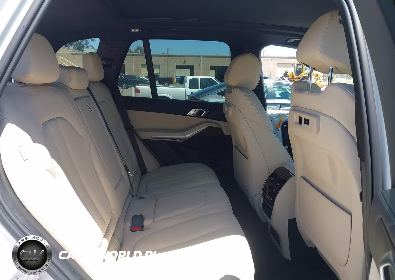 2022 BMW X5 xDrive40I VIN:5UXCR6C02N9N09817 - 8