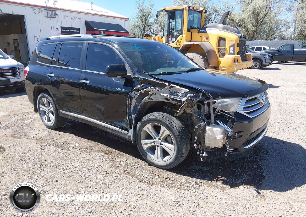 2013 Toyota Highlander Limited V6