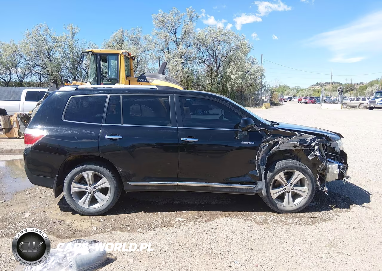 2013 Toyota Highlander Limited V6 VIN:5TDDK3EHXDS201676 - 13
