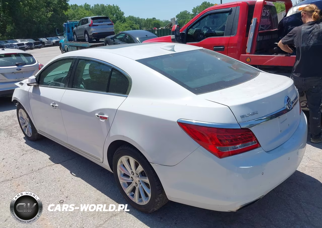 2016 Buick Lacrosse Leather VIN:1G4GB5G35GF133846 - 3