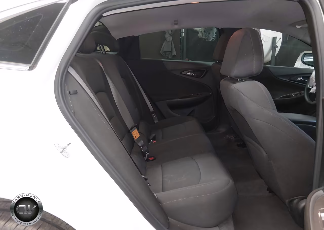 2024 Chevrolet Malibu Fwd Rs VIN:1G1ZG5ST4RF158531 - 8