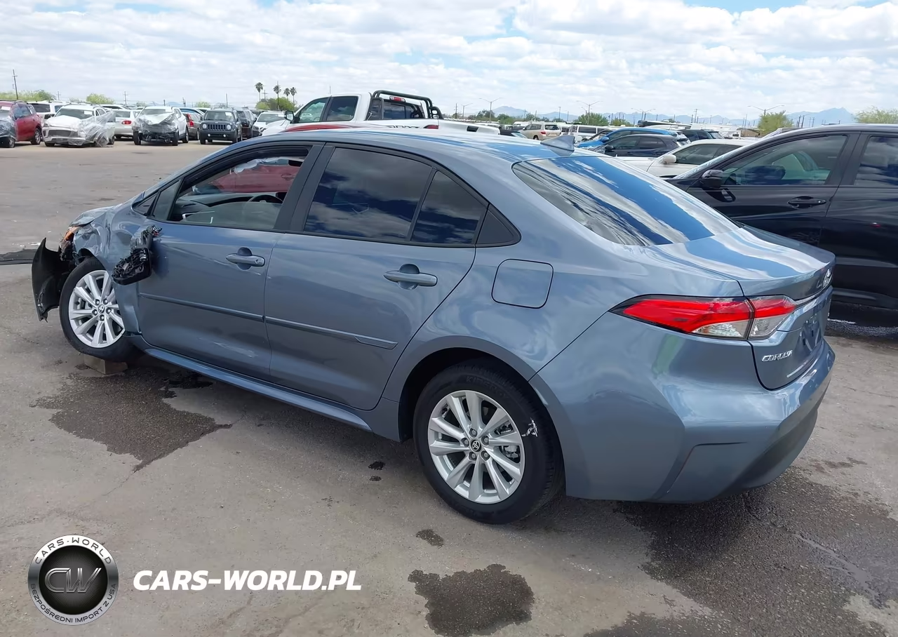 2025 Toyota Corolla Le VIN:5YFB4MDE7SP311458 - 3