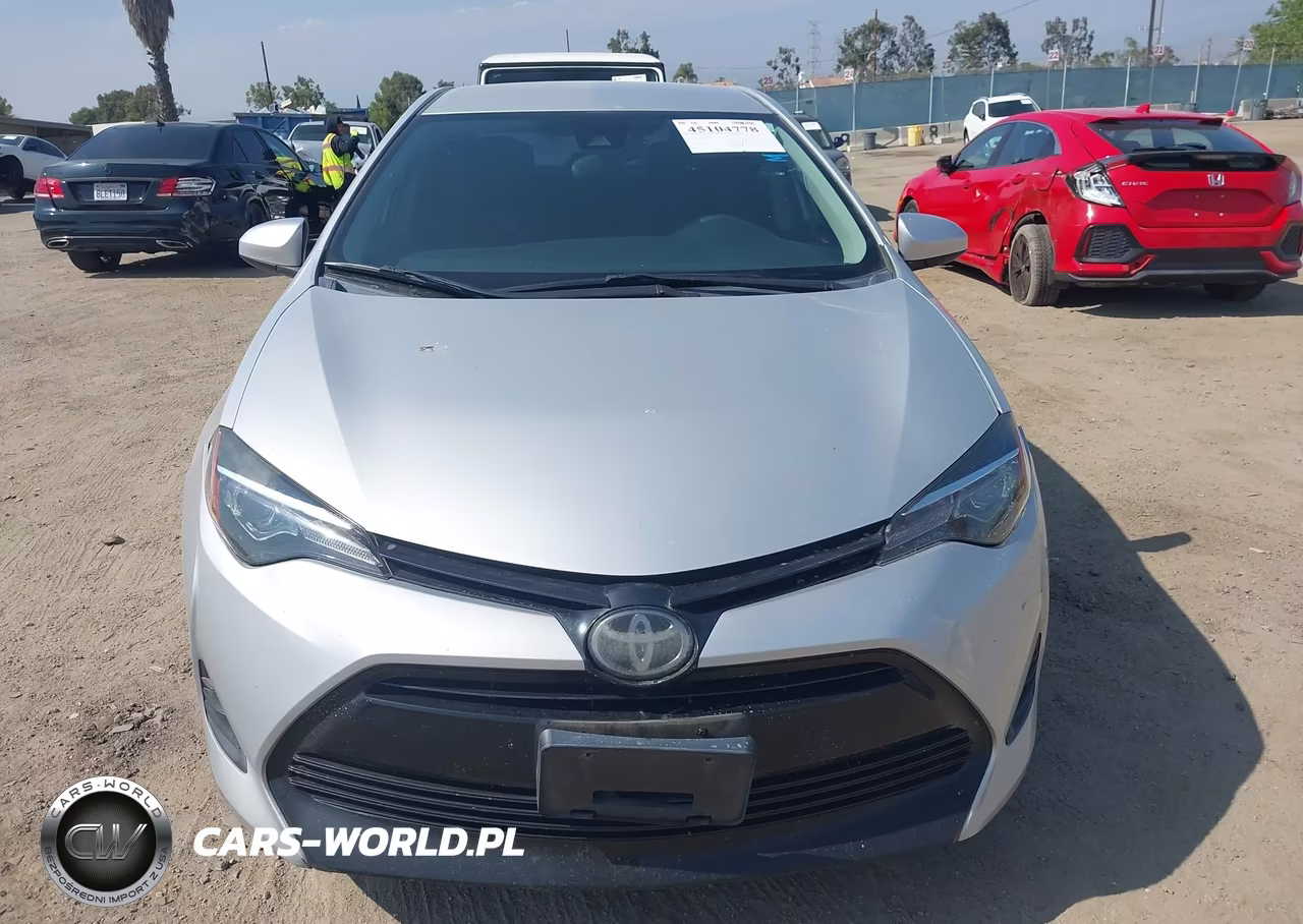 2019 Toyota Corolla Le VIN:5YFBURHE4KP890173 - 12