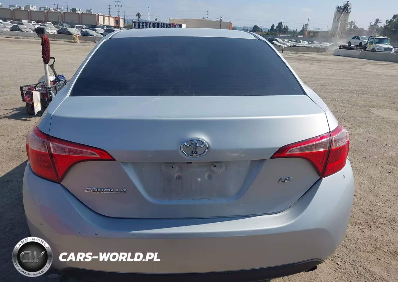 2019 Toyota Corolla Le VIN:5YFBURHE4KP890173 - 16