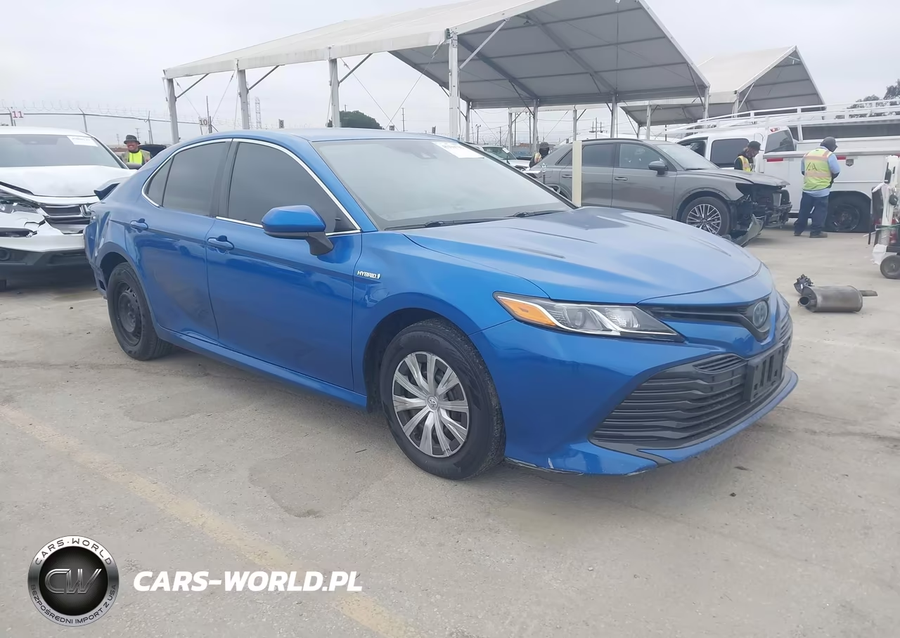 2020 Toyota Camry Le Hybrid