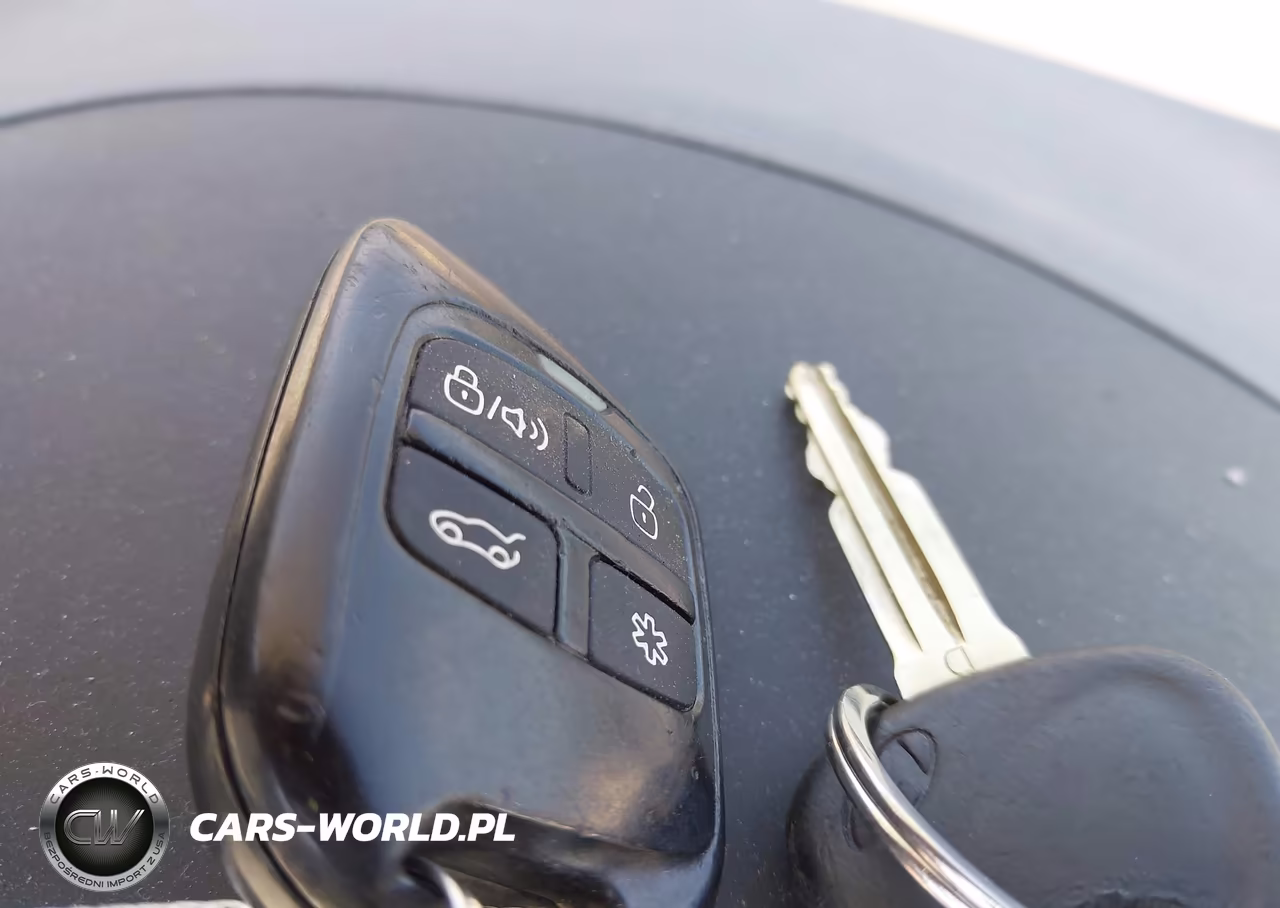 2010 Hyundai Elantra Gls VIN:KMHDU4AD2AU176469 - 11