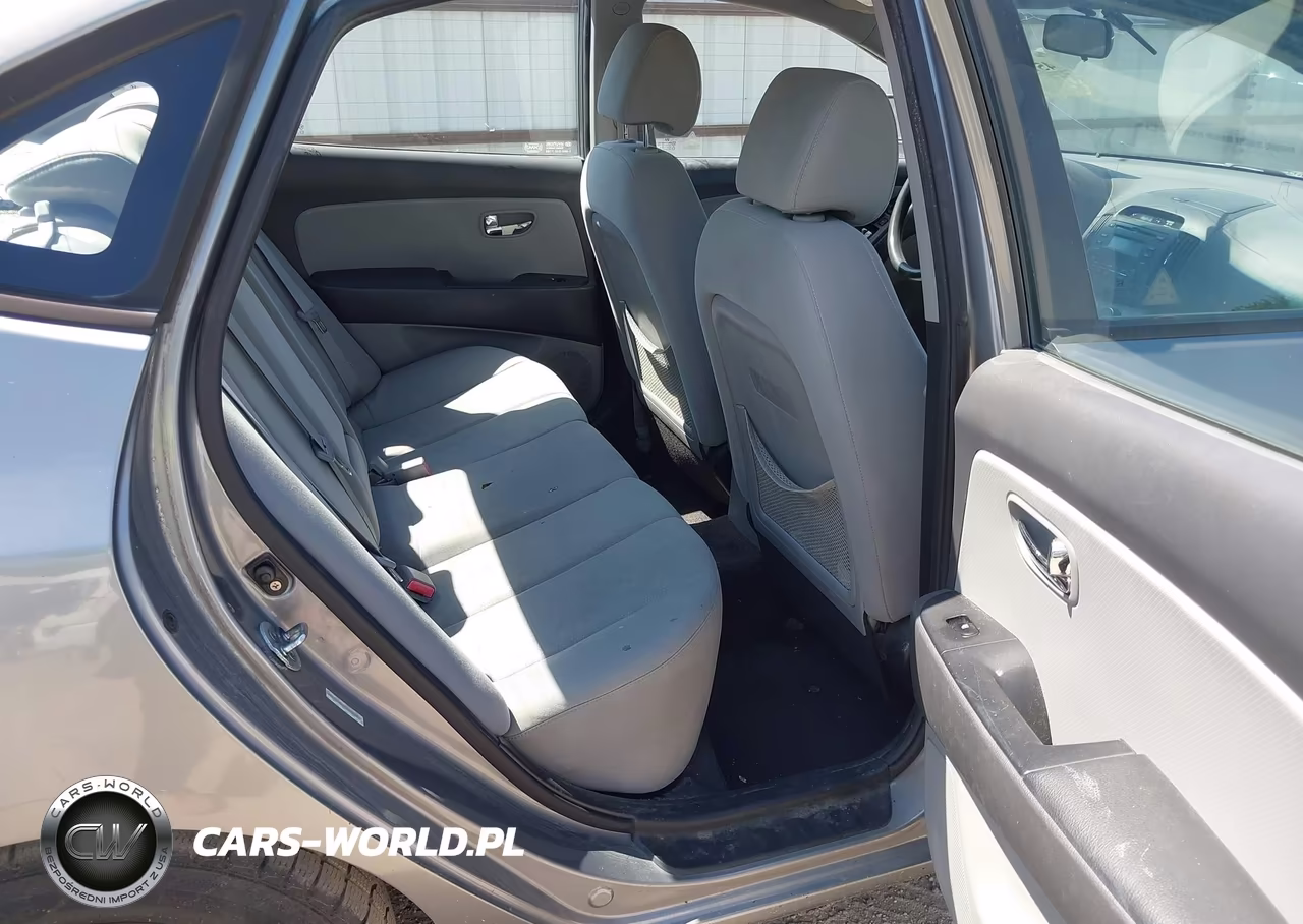2010 Hyundai Elantra Gls VIN:KMHDU4AD2AU176469 - 8