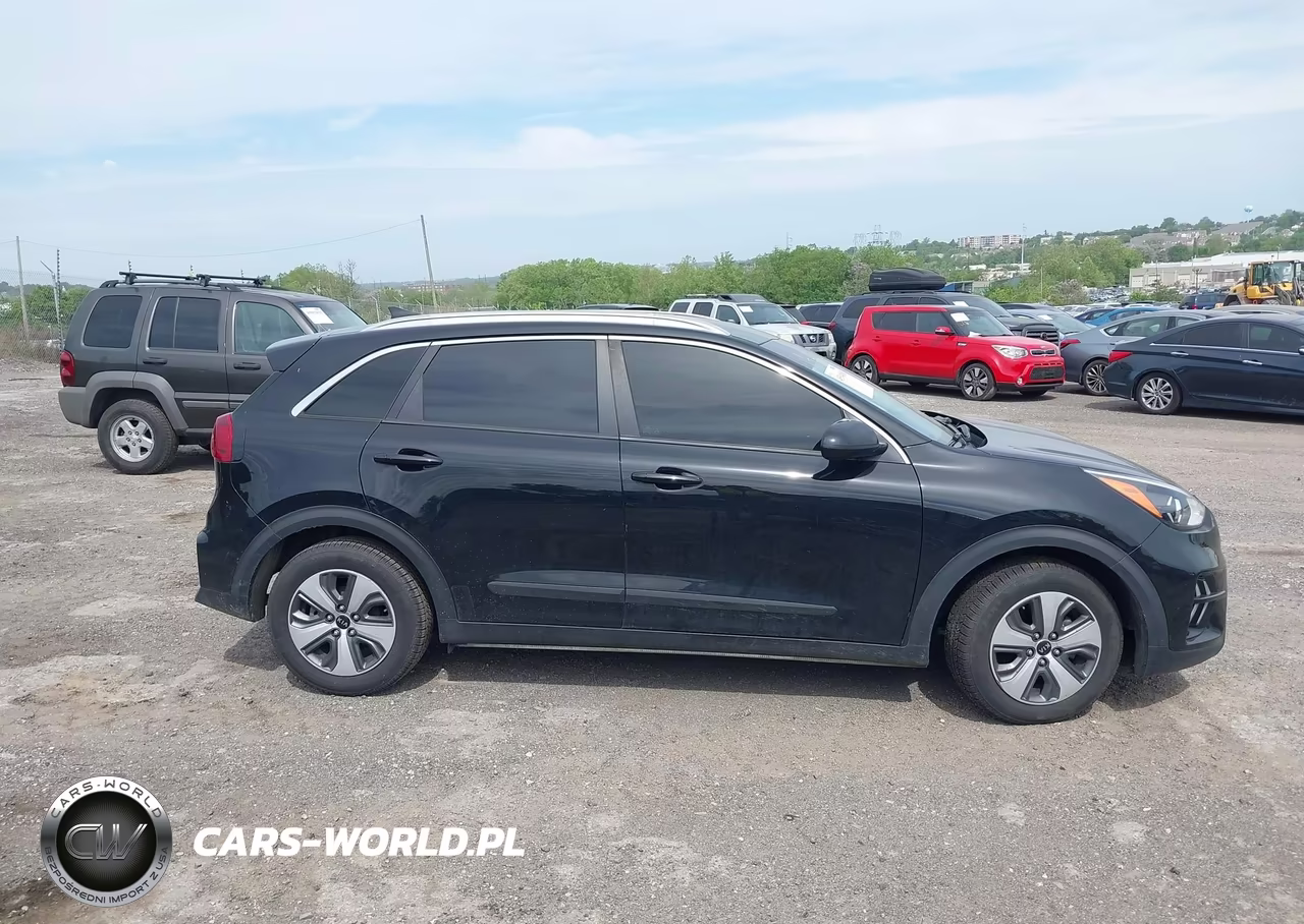 2020 Kia Niro Lx VIN:KNDCB3LCXL5362486 - 13