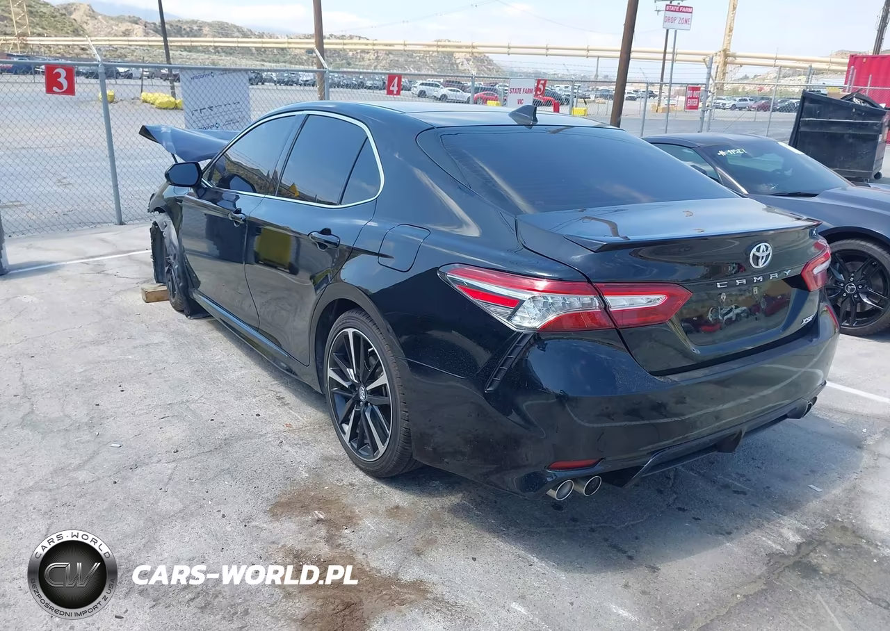 2019 Toyota Camry Xse V6 VIN:4T1BZ1HK6KU031304 - 3