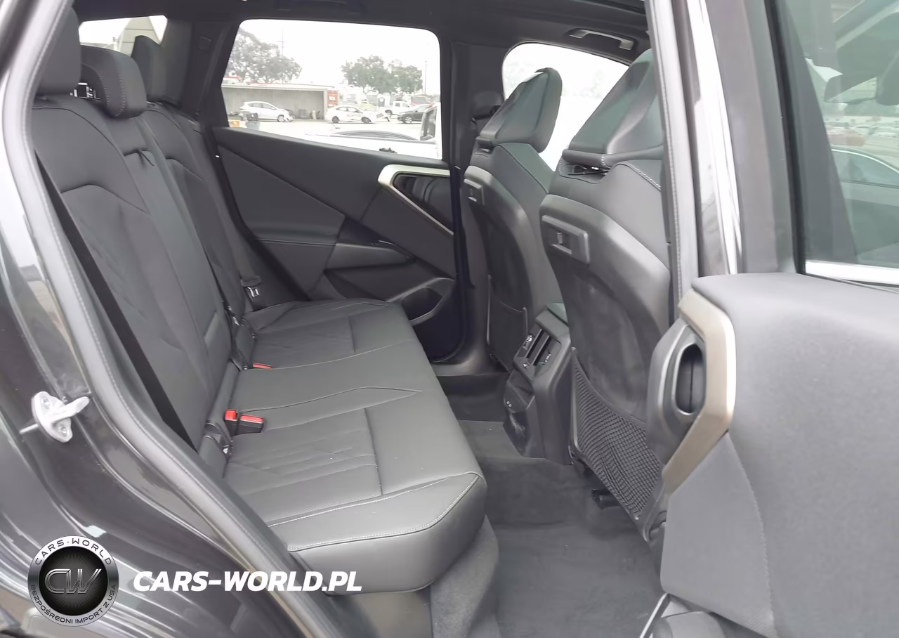 2025 BMW X3 30 xDrive VIN:5UX53GP07S9021422 - 8