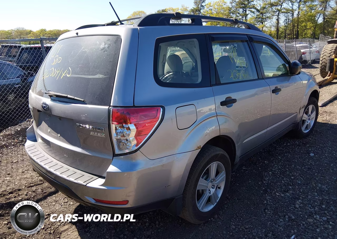 2011 Subaru Forester 2.5X VIN:JF2SHABC1BH712795 - 4