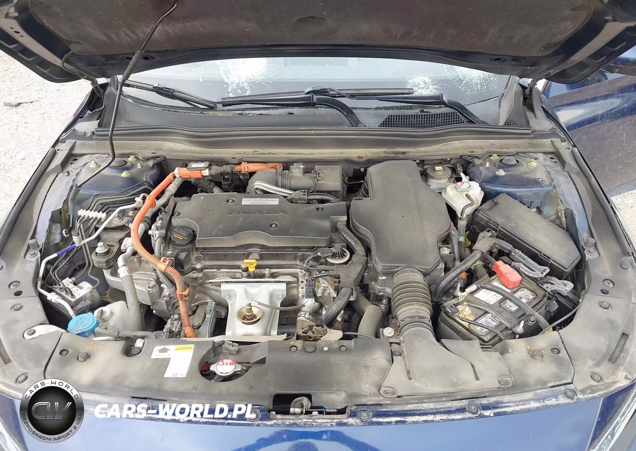 2019 Honda Accord Hybrid Touring VIN:1HGCV3F98KA010795 - 10