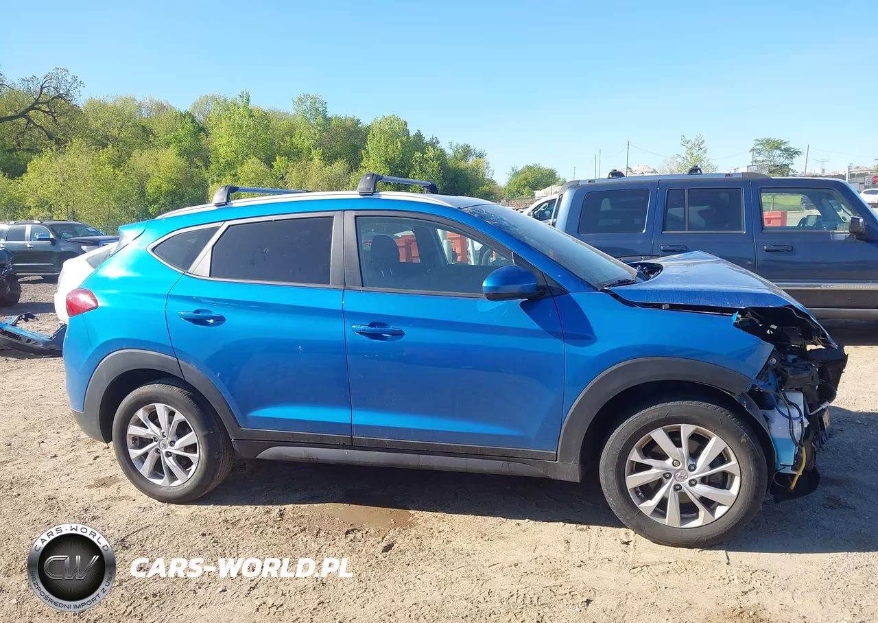 2019 Hyundai Tucson Value VIN:KM8J33A40KU058907 - 13