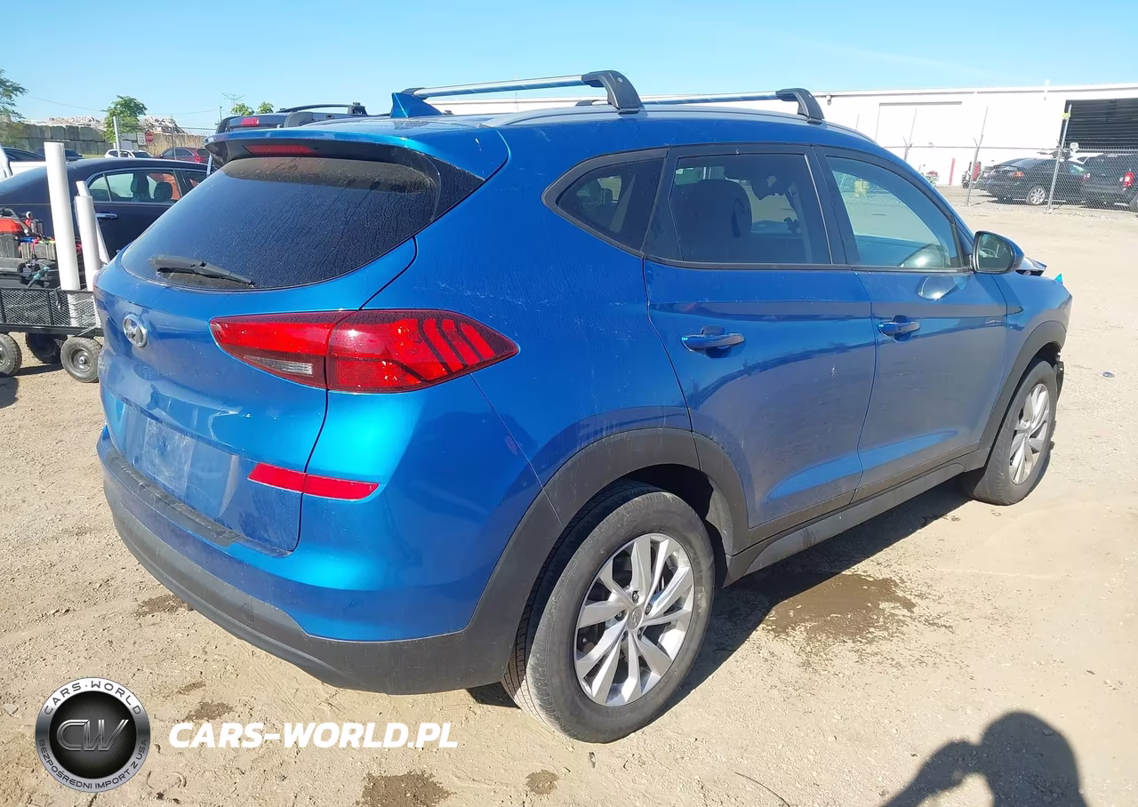 2019 Hyundai Tucson Value VIN:KM8J33A40KU058907 - 4