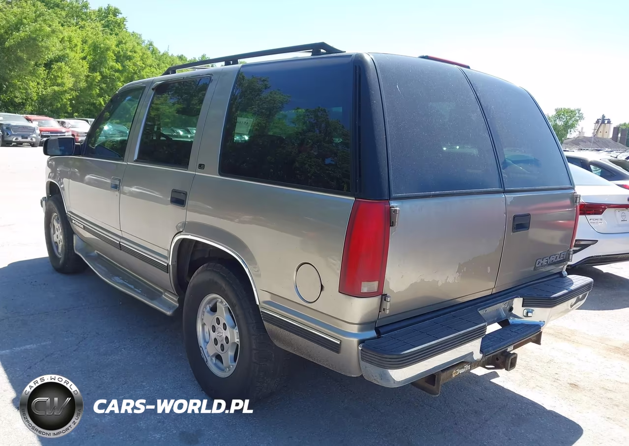 1999 Chevrolet Tahoe Ls VIN:1GNEK13R1XJ498396 - 3