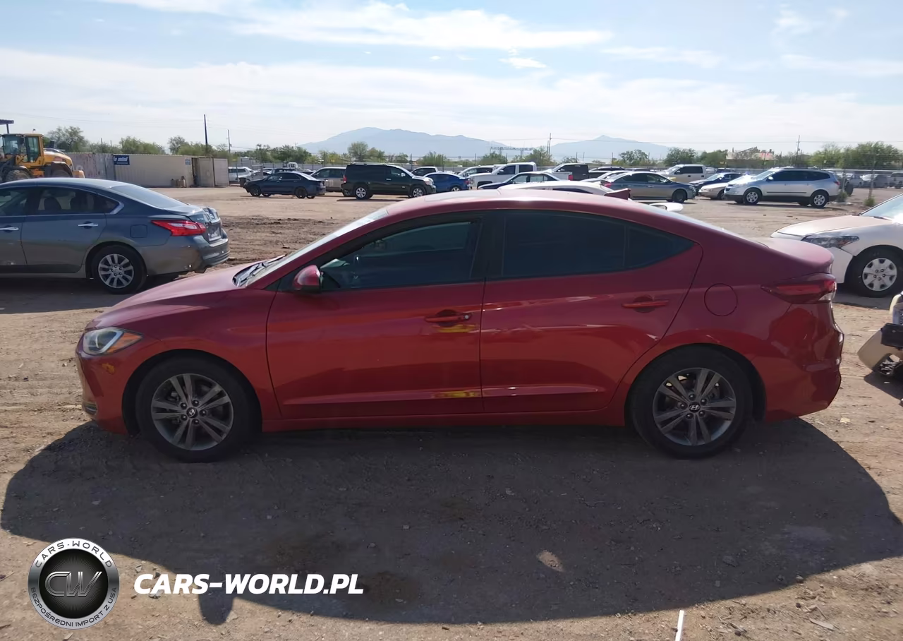 2018 Hyundai Elantra Value Edition VIN:5NPD84LF9JH401486 - 13