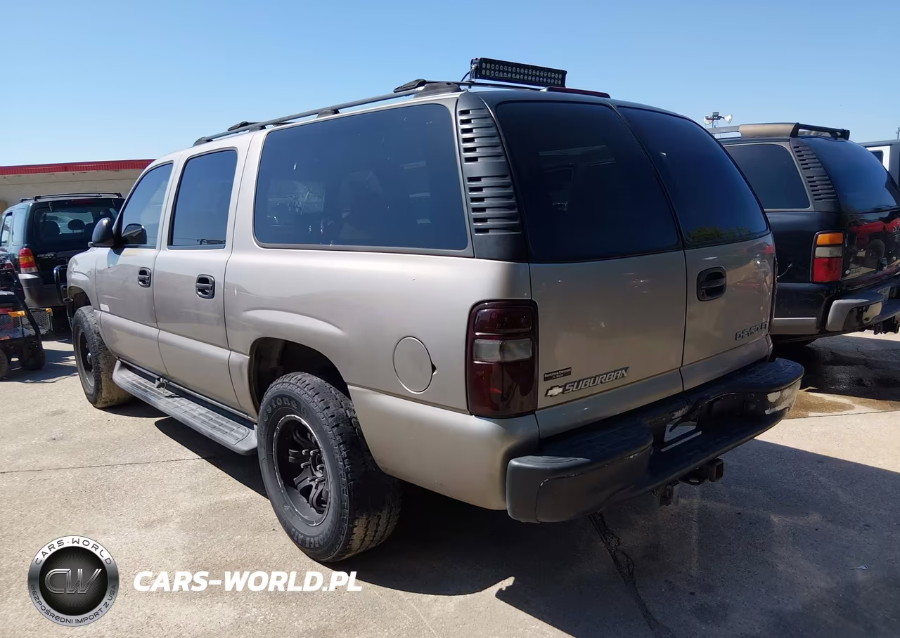 2003 Chevrolet Suburban 1500 Ls VIN:1GNEC16Z03J158692 - 3
