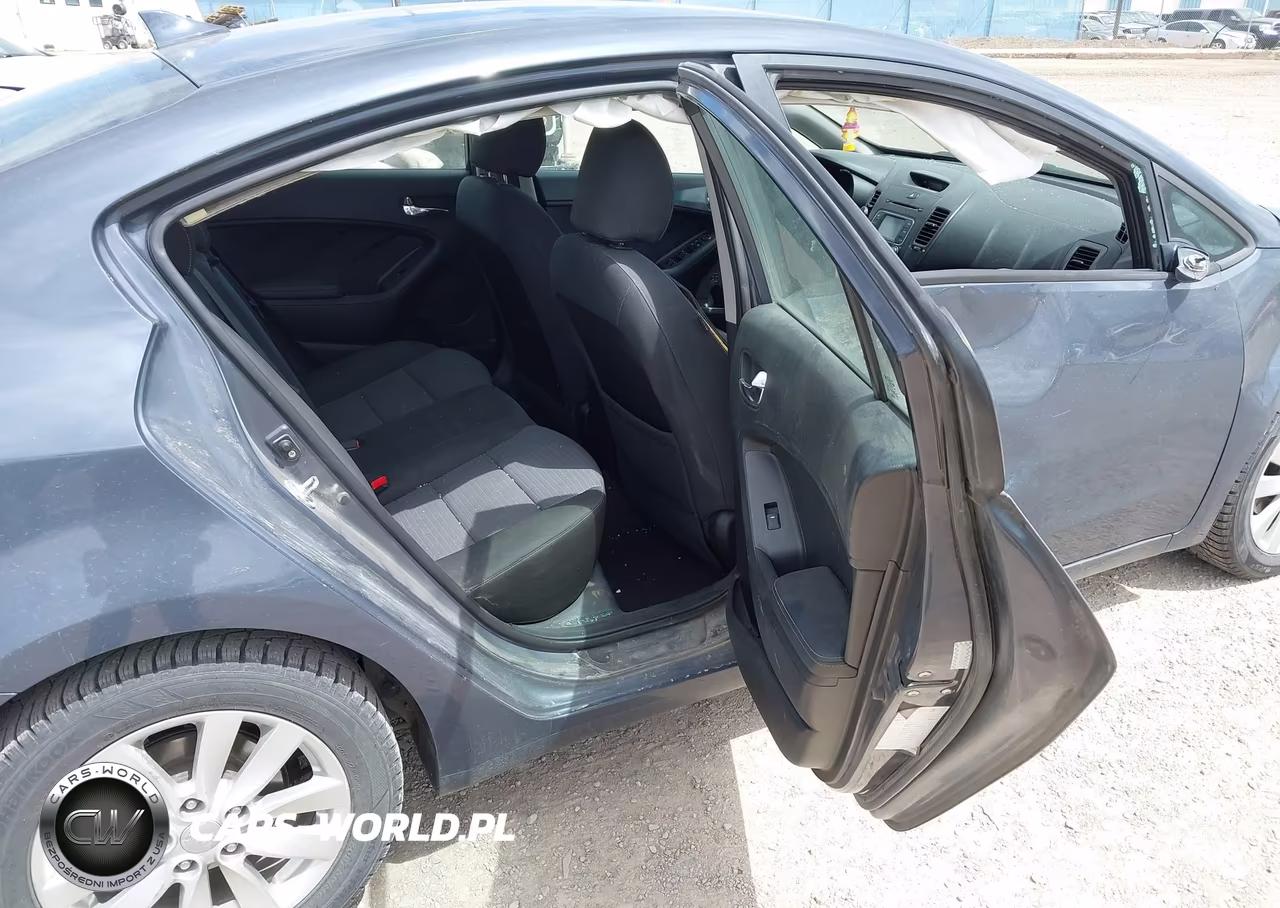 2016 Kia Forte Lx VIN:KNAFX4A67G5462727 - 8