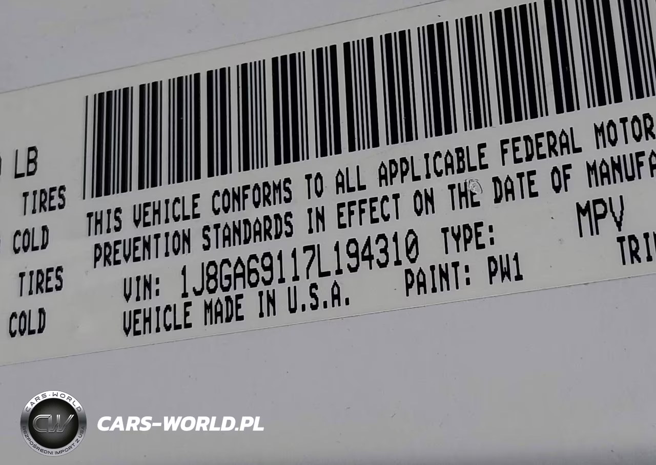 2007 Jeep Wrangler Unlimited Rubicon VIN:1J8GA69117L194310 - 9