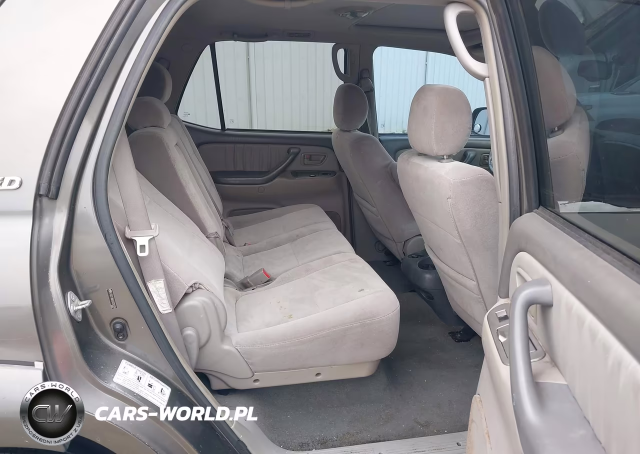 2005 Toyota Sequoia Limited V8 VIN:5TDZT38A55S262324 - 8