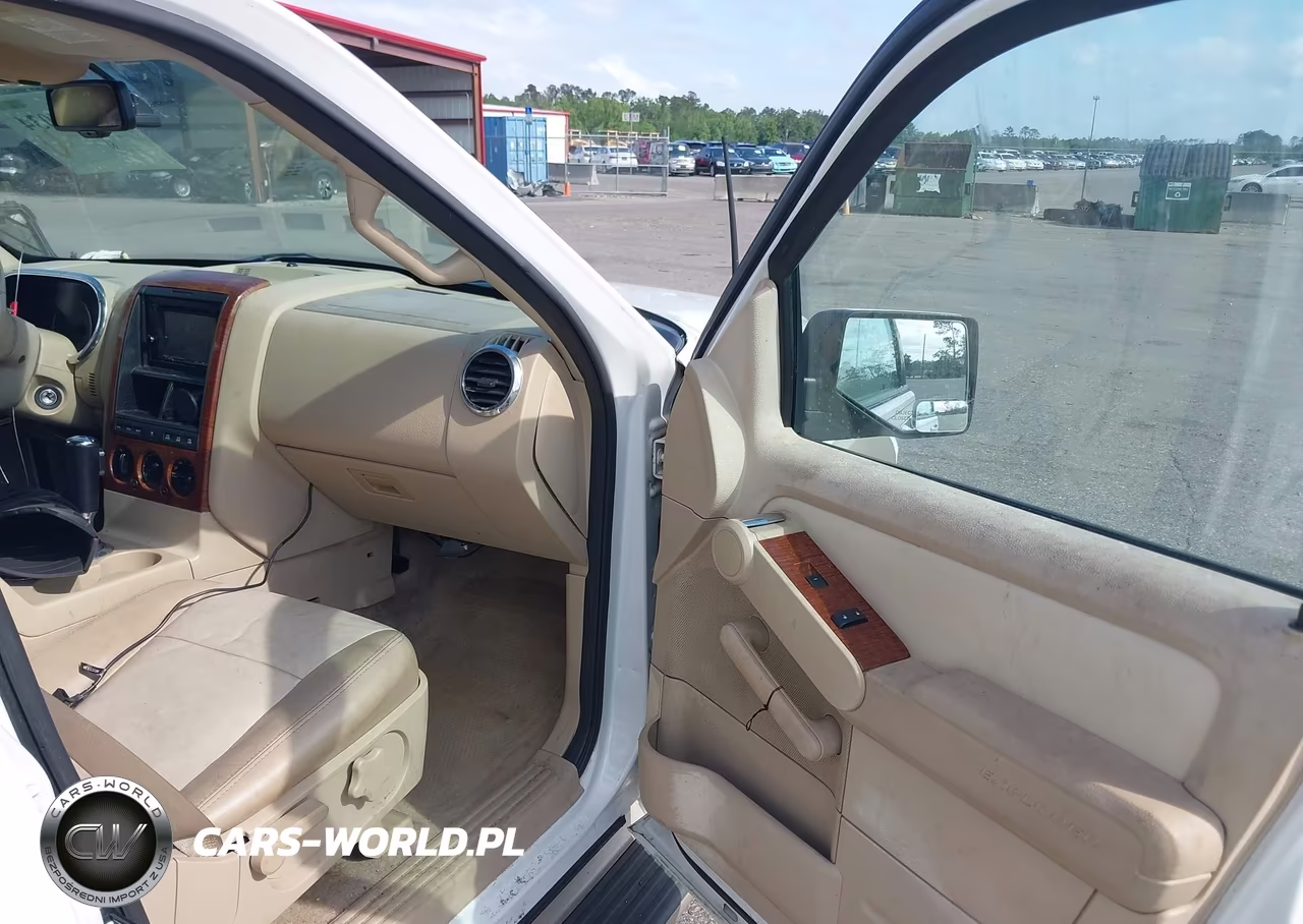 2006 Ford Explorer Eddie Bauer VIN:1FMEU74E06UA95133 - 5