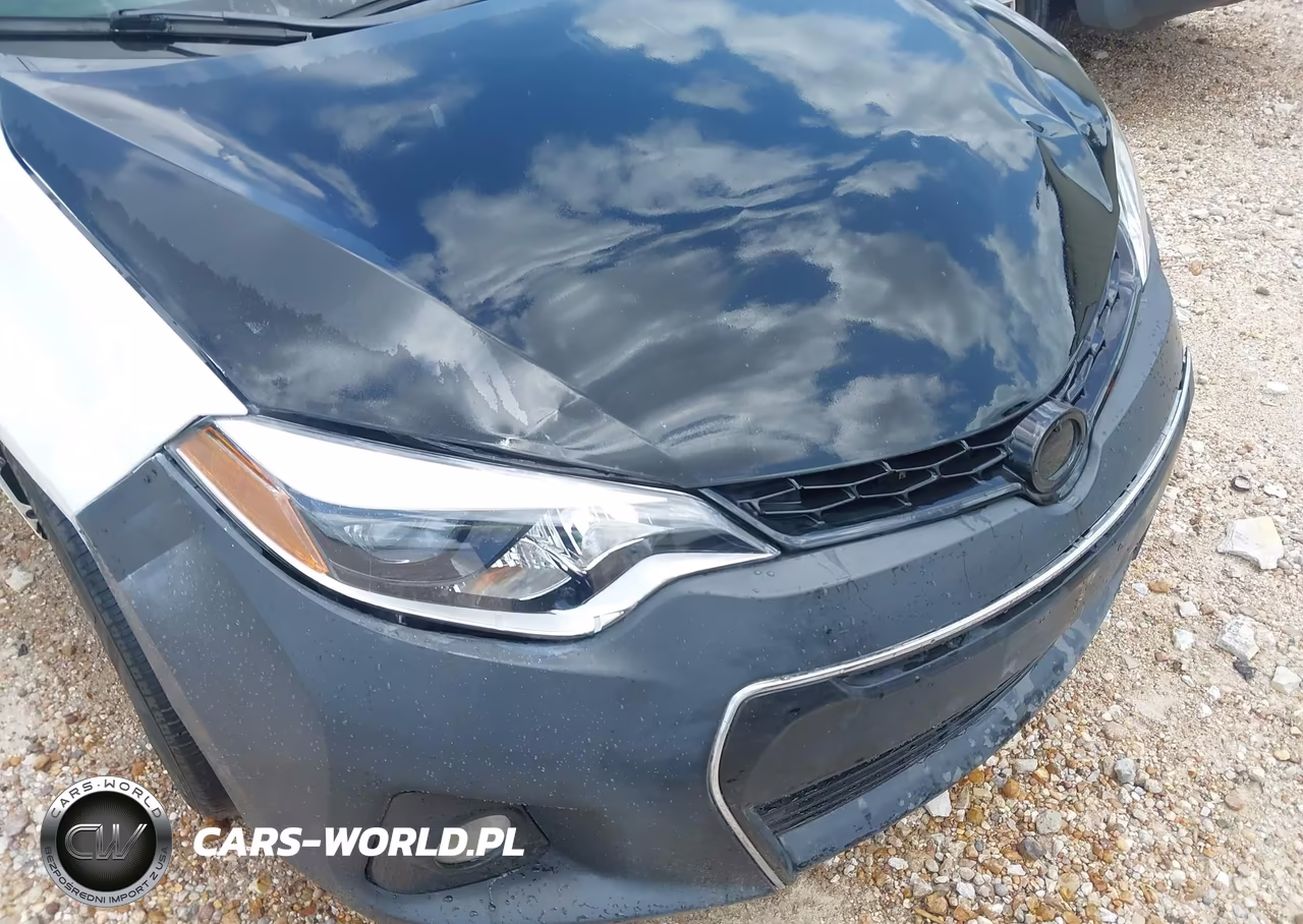 2015 Toyota Corolla S Plus VIN:5YFBURHE1FP200191 - 18