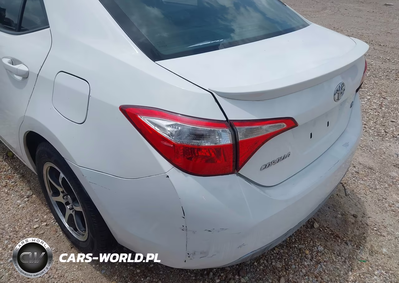 2015 Toyota Corolla S Plus VIN:5YFBURHE1FP200191 - 21