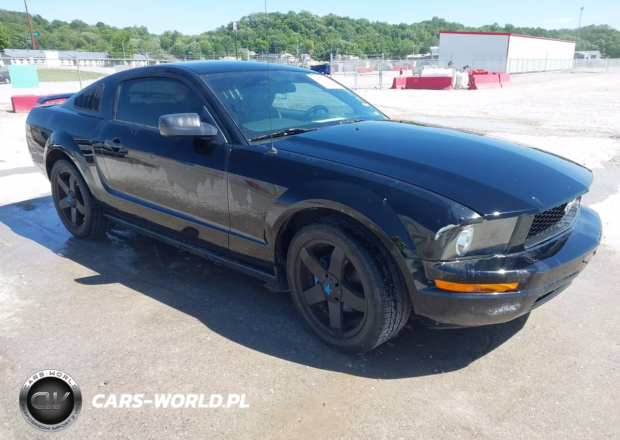 2006 Ford Mustang V6