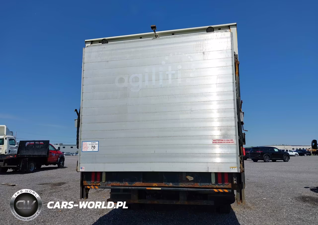 2018 Ford F-450 Chassis Xl VIN:1FDTF4GY3JEC68796 - 17