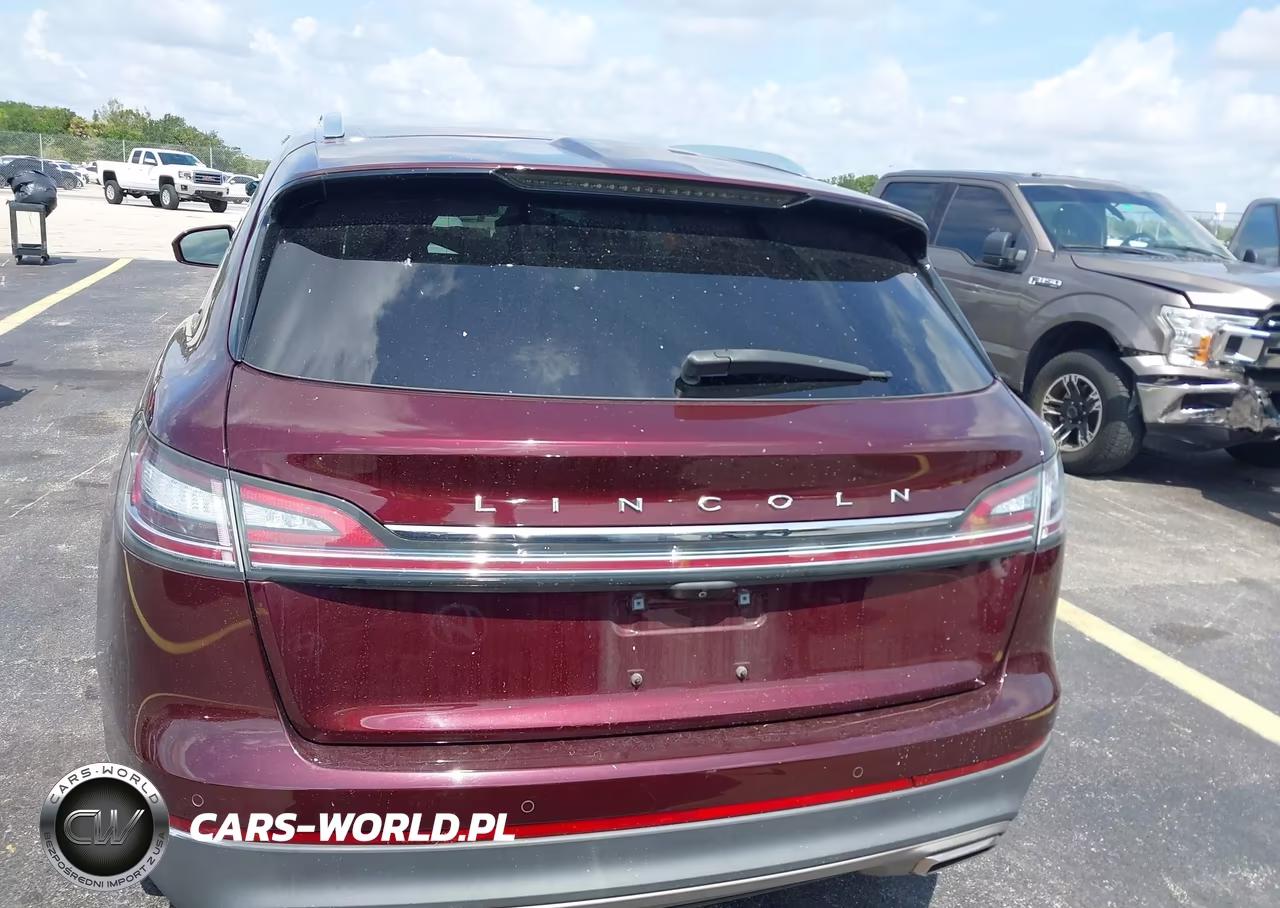 2022 Lincoln Nautilus Standard VIN:2LMPJ6J94NBL08144 - 17