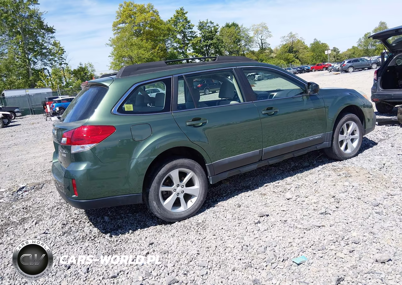 2014 Subaru Outback 2.5I VIN:4S4BRBAC0E3235535 - 4