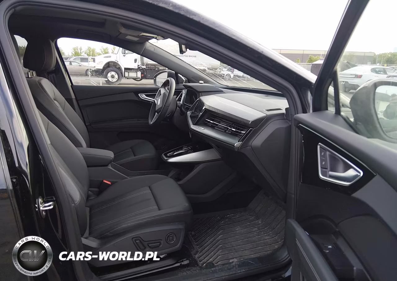 2025 Audi Q4 E-Tron Premium Plus 55 Quattro VIN:WA1LUBFZ7SP074622 - 5