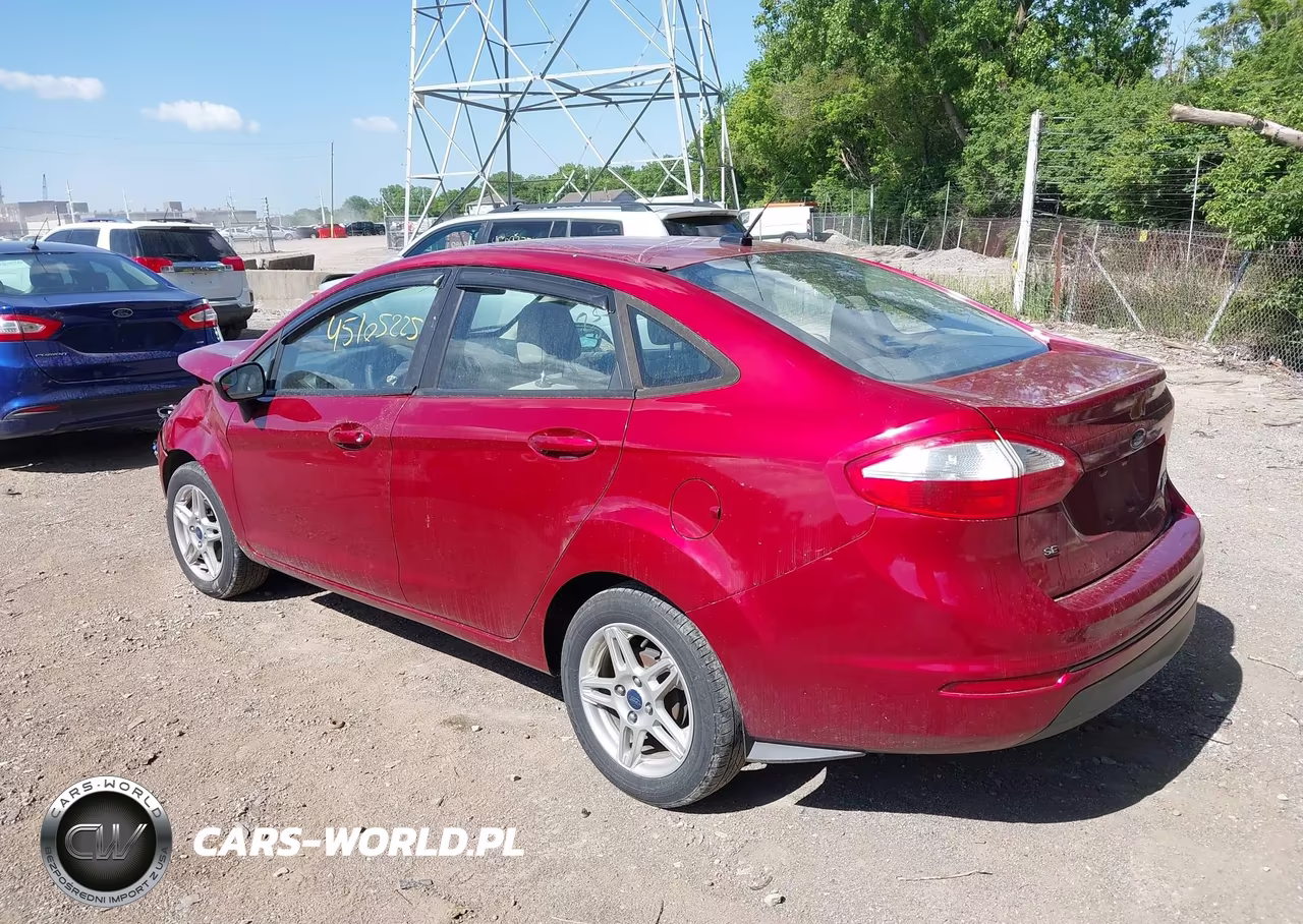 2017 Ford Fiesta Se VIN:3FADP4BJ4HM153019 - 3