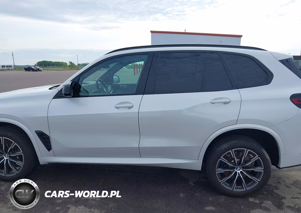 2024 BMW X5 M60I VIN:5UX33EU05R9T28758 - 14