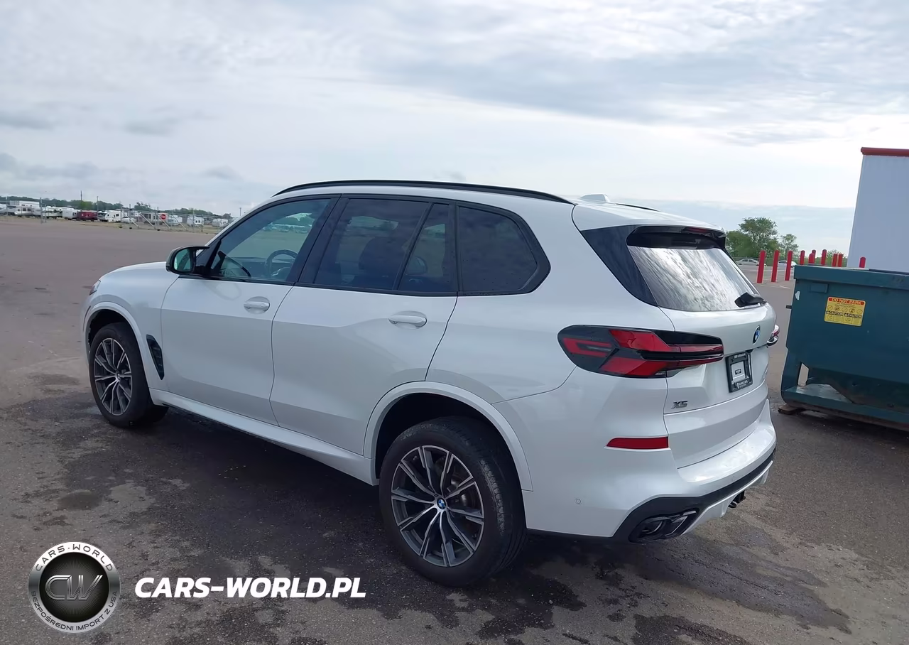 2024 BMW X5 M60I VIN:5UX33EU05R9T28758 - 3