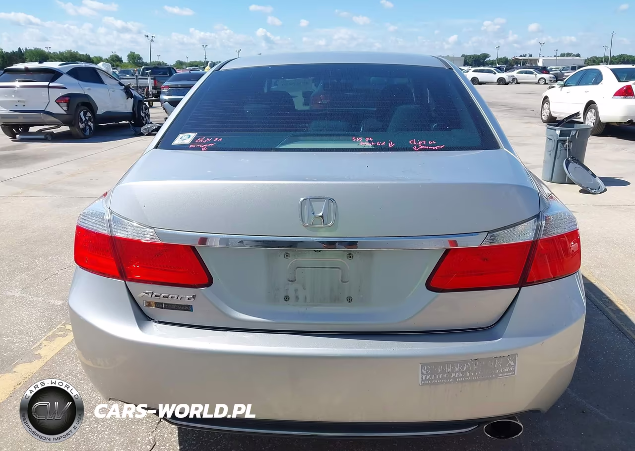 2013 Honda Accord Lx VIN:1HGCR2F32DA131237 - 16