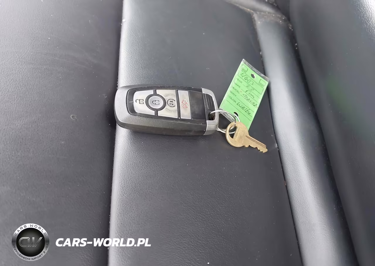 2023 Ford Maverick Lariat VIN:3FTTW8F94PRA12954 - 11
